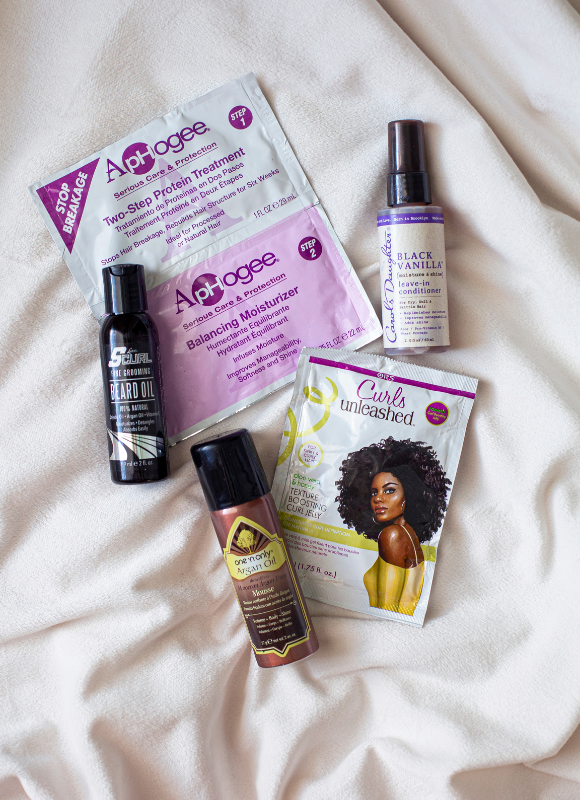 Black Vanilla Hydrating Leave-In Conditioner Spray
